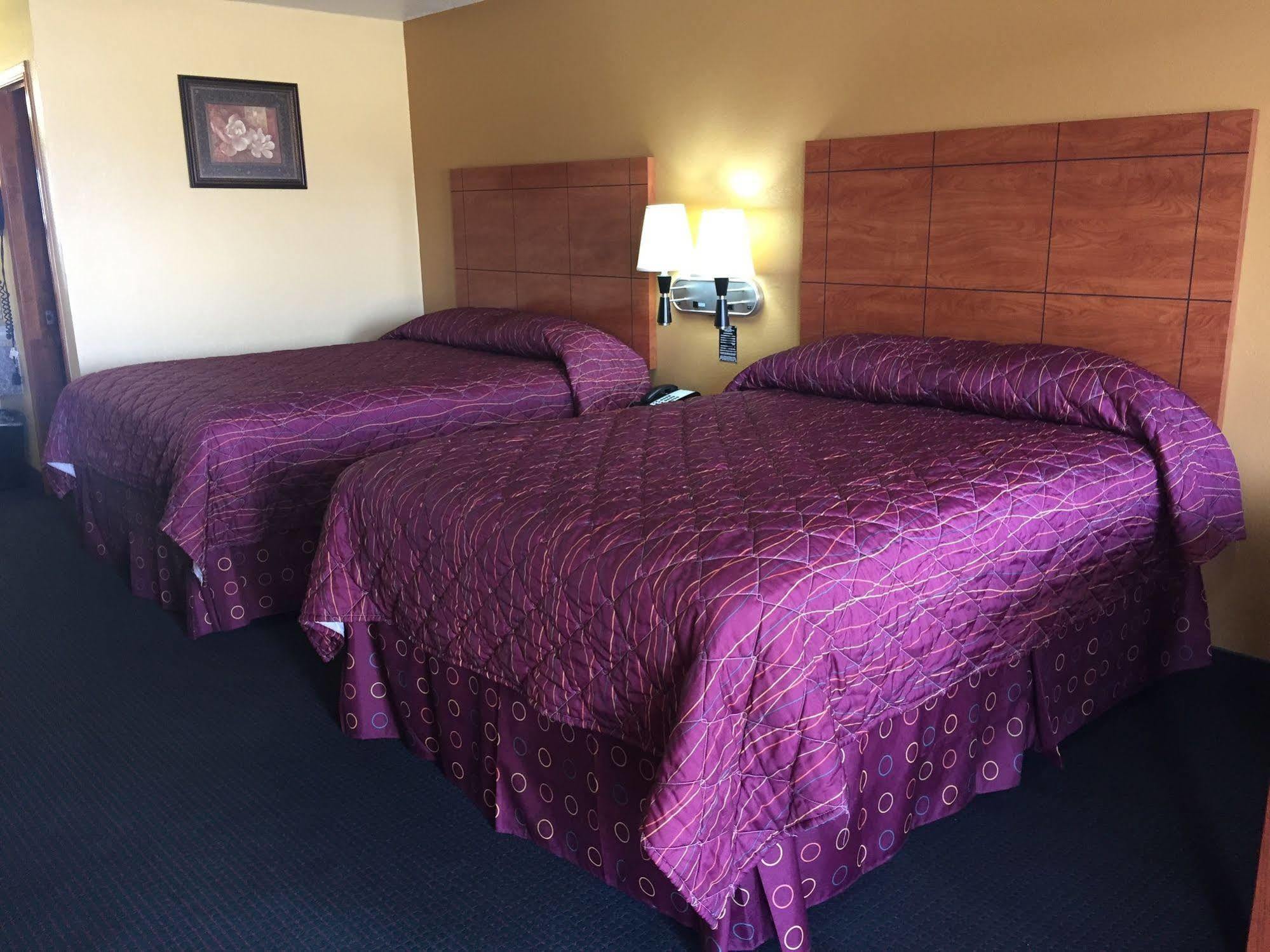 Royal Inn Pearsall Ngoại thất bức ảnh