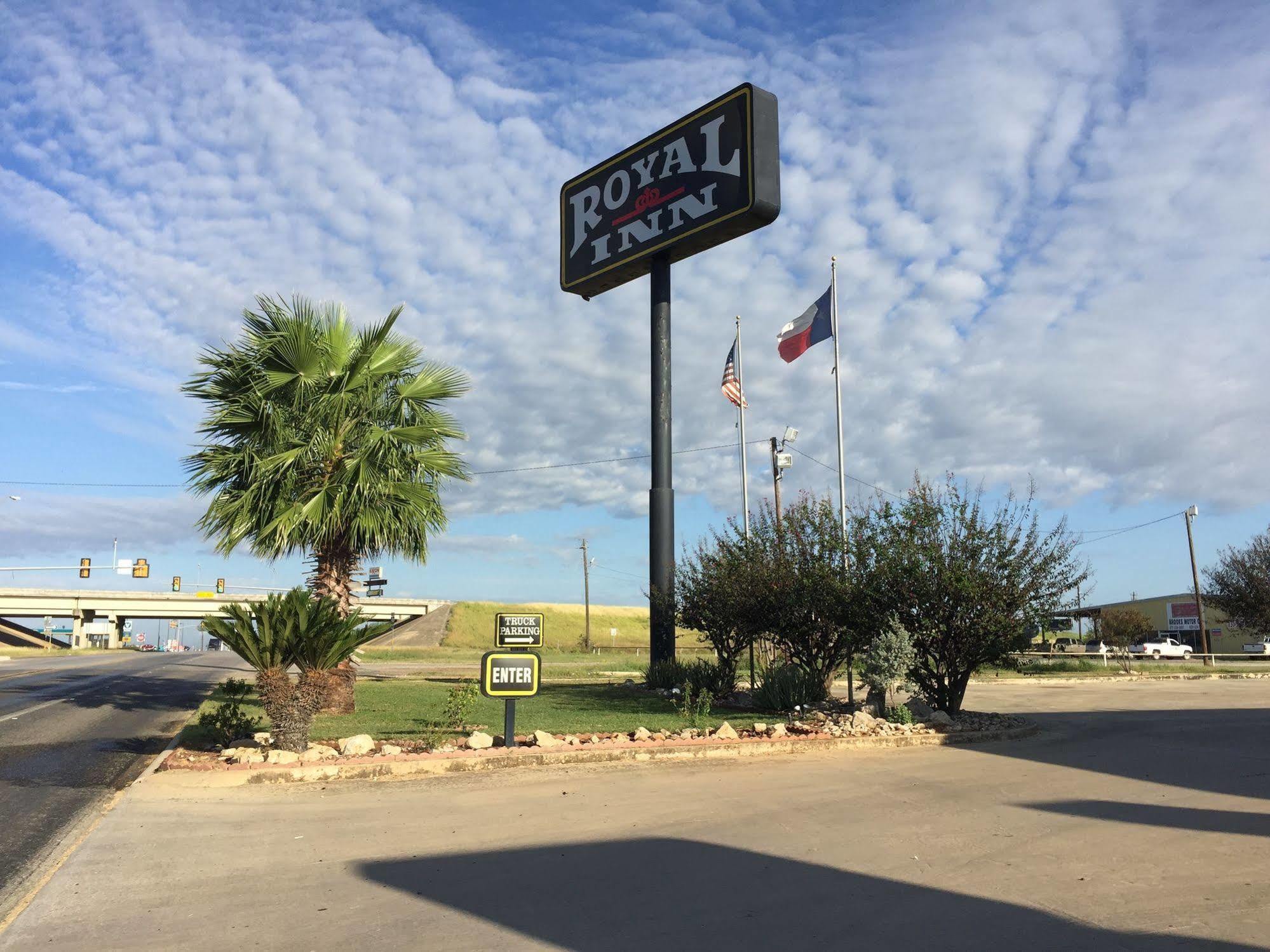 Royal Inn Pearsall Ngoại thất bức ảnh